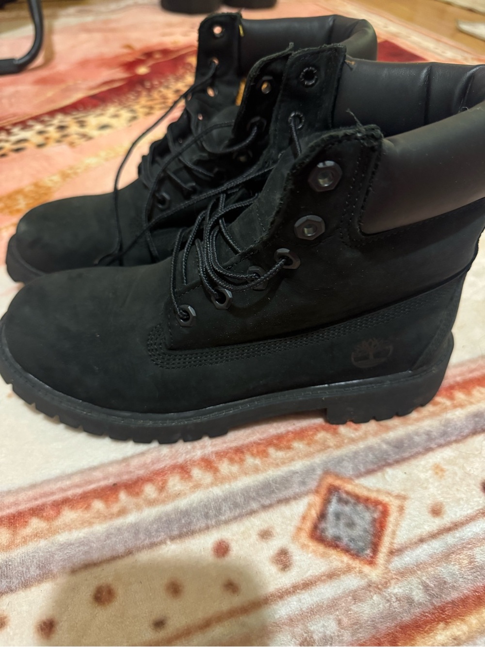 Timberland Women's Black Lace-Up Nubuck Boots